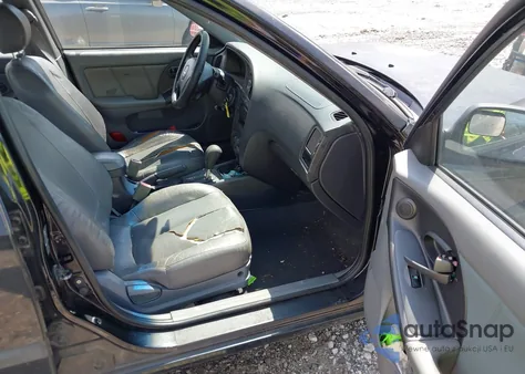 2005 Hyundai Elantra Gls/Gt z USA, uszkodzony, nr VIN KMHDN46D05U116895